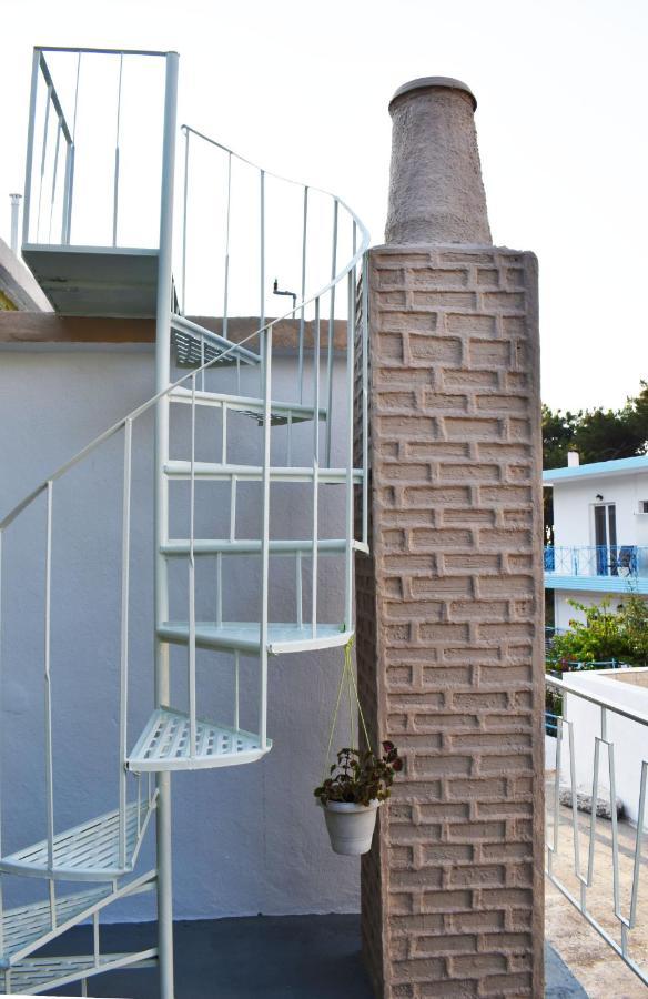 Dolihis Gi, Poseidon Villa Gialiskari  Exterior foto